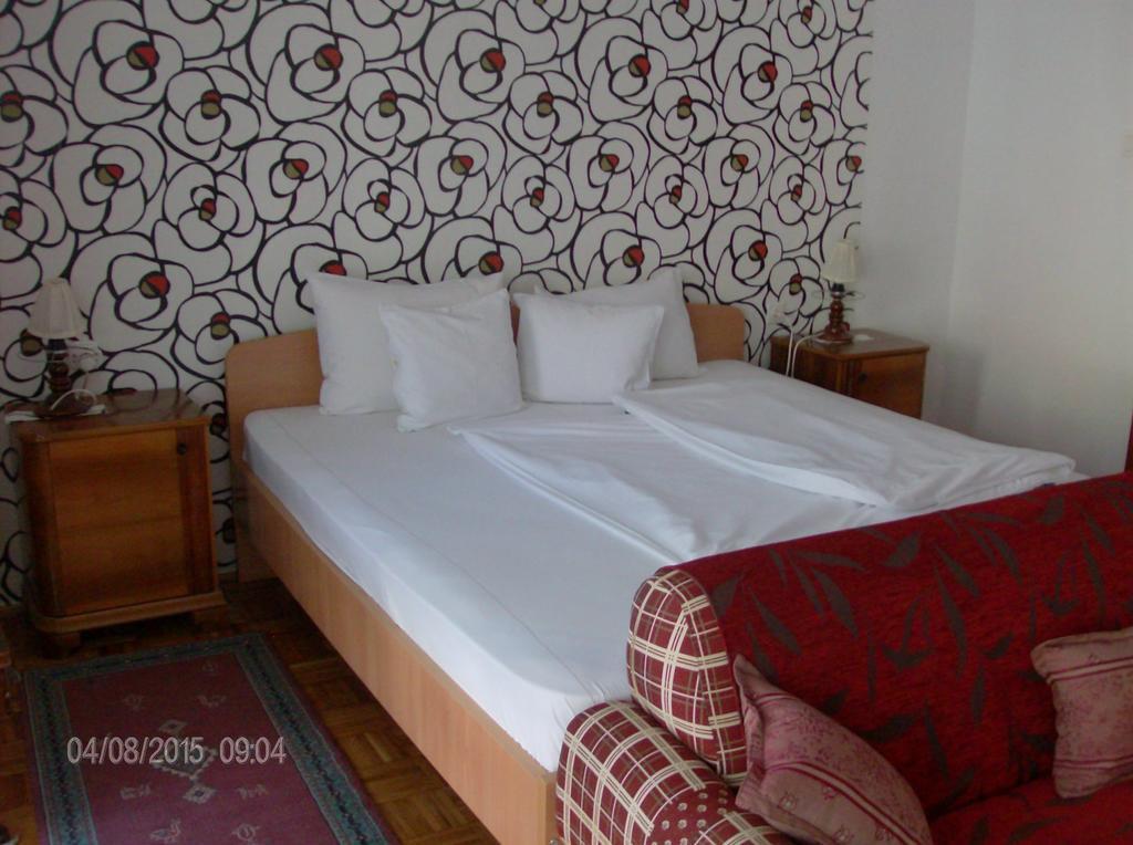 Zsuzsanna Haz Hotel Hévíz Стая снимка