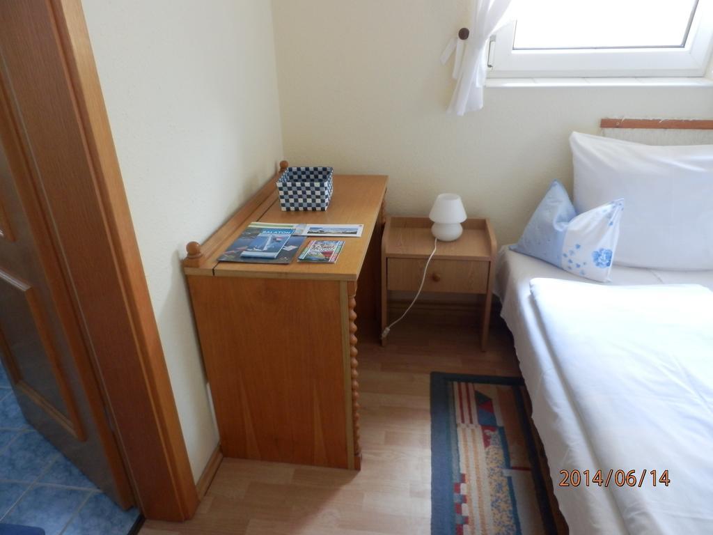 Zsuzsanna Haz Hotel Hévíz Стая снимка