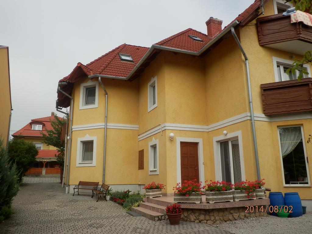 Zsuzsanna Haz Hotel Hévíz Стая снимка