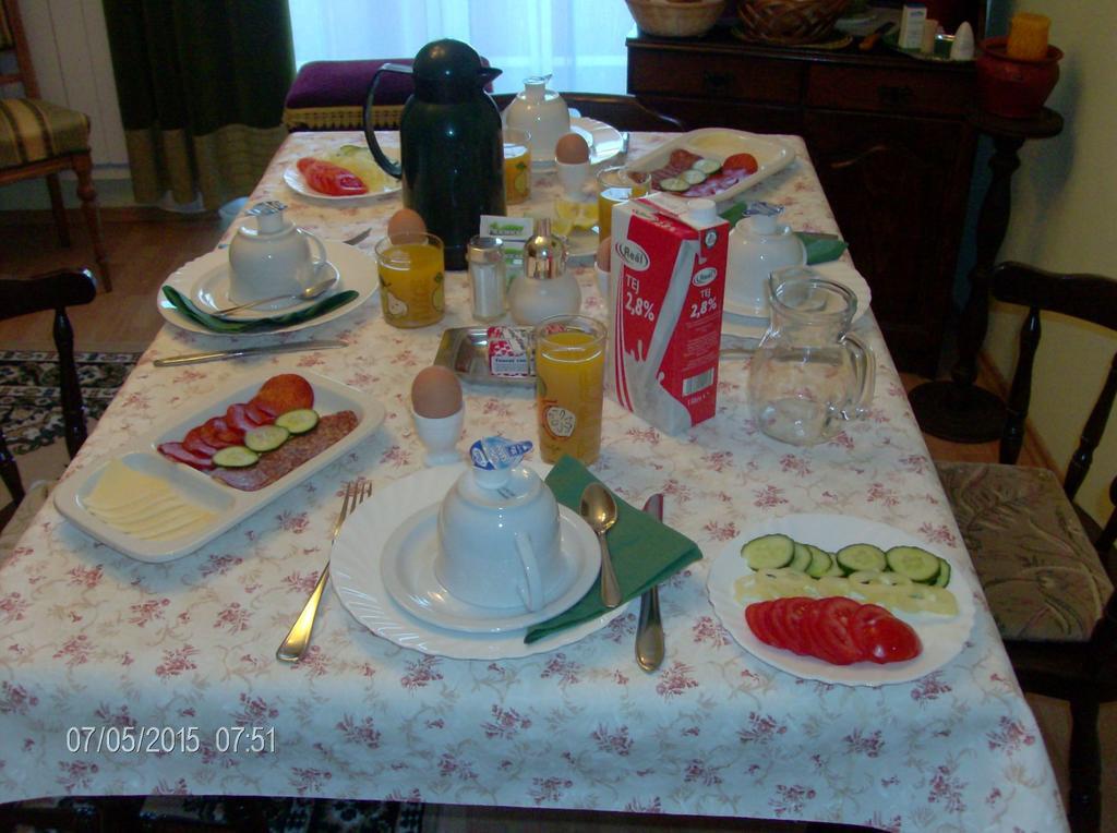 Zsuzsanna Haz Hotel Hévíz Екстериор снимка